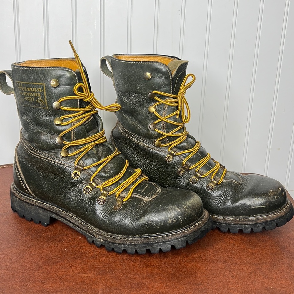 Vintage Herman Green Survivor Boots Size 9.5